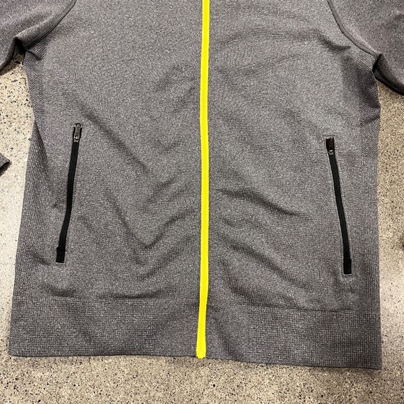 Men's Lululemon Dri=fit Light Jacket Sz M - Picture 2 of 11
